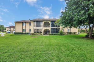 308 Pine Ridge Circle B-1, Greenacres, FL 33463 Sold 12/23/24