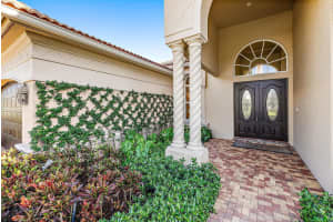 508 Les Jardin Drive, Palm Beach Gardens, FL 33410 Sold 02/28/24
