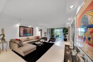 17047 Boca Club Boulevard 162b, Boca Raton, FL 33487 Sold 05/02/24