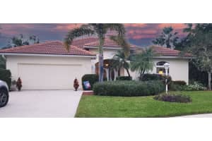 2595 55th Square, Vero Beach, FL 32966 Sold 02/23/24