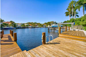 2571 Marseille Drive, Palm Beach Gardens, FL 33410 Sold 02/13/25