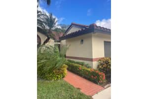 5911 Autumn Lake Lane A, Boynton Beach, FL 33437 Sold 02/08/24