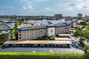 921 Spanish Circle 233, Delray Beach, FL 33483 Sold 02/09/24