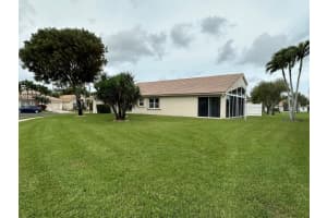 5935 Royal Club Drive, Boynton Beach, FL 33437 Sold 05/16/24