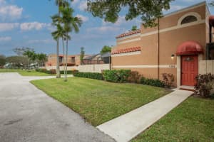 6104 Seven Springs Boulevard, Greenacres, FL 33463 Sold 02/16/24