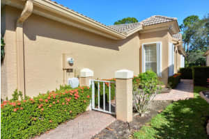 3591 NW Willow Creek Drive, Jensen Beach, FL 34957 Sold 02/07/24