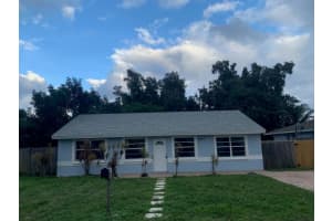 6910 Boston Drive, Lake Worth, FL 33462 Sold 03/14/24