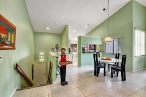 7832 Lexington Club Boulevard C, Delray Beach, FL 33446 Sold 04/17/24