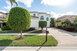 6172 Via Venetia North N, Delray Beach, FL 33484 Sold 03/04/24