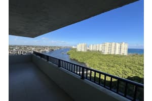 3912 S Ocean Boulevard Ph-14, Highland Beach, FL 33487 Sold 04/11/24