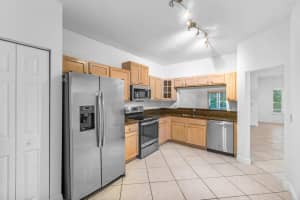 8285 Via Leonessa, Boca Raton, FL 33433 Sold 02/08/24