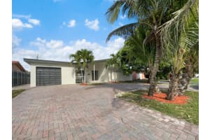 6765 Ixora Drive, Miramar, FL 33023 Sold 01/26/24