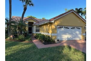 3765 Riverside Way, Delray Beach, FL 33445 Sold 05/07/24