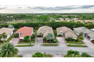 1792 NW Old Oak Terrace, Jensen Beach, FL 34957 Sold 02/29/24