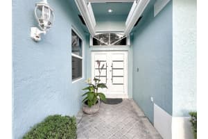 132 Meadowlands Drive, Royal Palm Beach, FL 33411 Sold 03/07/24