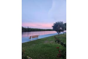 210 Horizons E 206, Boynton Beach, FL 33435 Sold 02/21/24