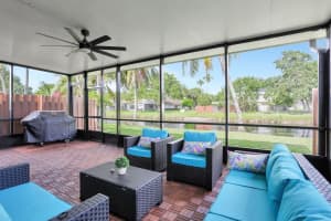 977 NW 79th Terrace, Plantation, FL 33324 Sold 01/31/24