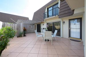 2009 20th Lane, Palm Beach Gardens, FL 33418 Sold 02/06/24