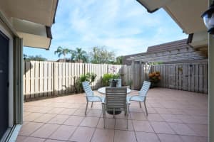 2009 20th Lane, Palm Beach Gardens, FL 33418 Sold 02/06/24