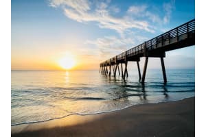 9820 E Villa Circle N, Vero Beach, FL 32966 Sold 05/09/24