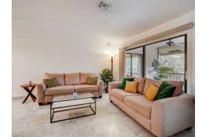 5650 Coach House Circle G, Boca Raton, FL 33486 Sold 04/04/24