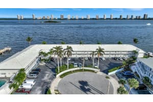 100 Lehane Terrace 10, North Palm Beach, FL 33408 Sold 01/26/24
