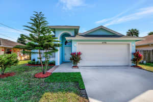 6746 3rd St, Jupiter, FL 33458, Sold 02/27/24