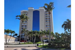 2900 N Highway A1a 8d, Hutchinson Island, FL 34949 Sold 06/03/24