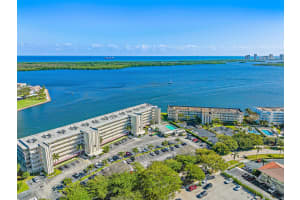 44 Yacht Club Drive 409, North Palm Beach, FL 33408 Sold 01/12/24