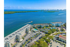 44 Yacht Club Drive 409, North Palm Beach, FL 33408 Sold 01/12/24