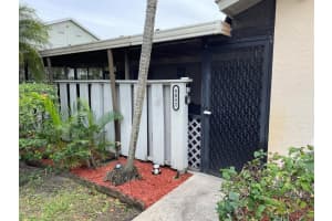 8052 Ambach Way 15a, Hypoluxo, FL 33462 Sold 02/29/24