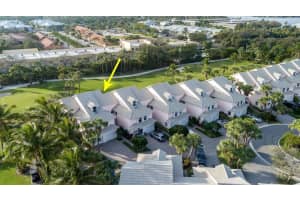 4202 Fairway Drive N, Jupiter, FL 33477 Sold 04/15/24