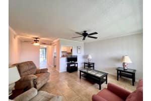 282 Chatham N, West Palm Beach, FL 33417 Sold 09/30/24