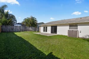 122 SE Keuka Terrace, Stuart, FL 34997 Sold 02/02/24