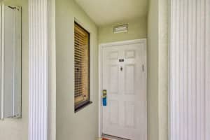 2761 Village Boulevard 402, West Palm Beach, FL 33409 Sold 04/26/24