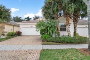 9532 Sandpiper Lane, West Palm Beach, FL 33411 Sold 09/10/24