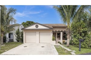 5 Gadsby Way, Boynton Beach, FL 33426 Sold 03/04/24