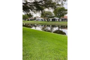 4763 Boxwood Circle, Boynton Beach, FL 33436 Sold 01/24/24