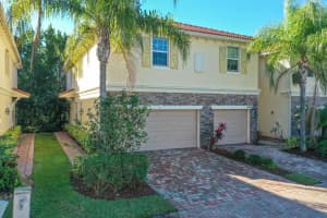 9598 SW Purple Martin Way, Stuart, FL 34997 Sold 02/08/24
