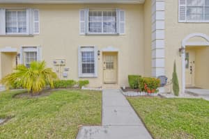 210 Foxtail Drive B, Greenacres, FL 33415 Sold 03/27/24