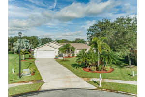 5450 2nd Place, Vero Beach, FL 32968 Sold 03/21/24