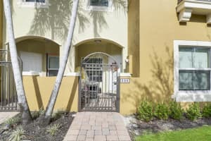 295 Lake Monterey Circle, Boynton Beach, FL 33426 Sold 03/07/24