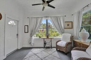 609 Biscayne Drive, West Palm Beach, FL 33401 Sold 04/10/24