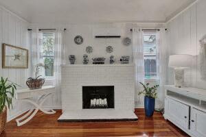 609 Biscayne Drive, West Palm Beach, FL 33401 Sold 04/10/24