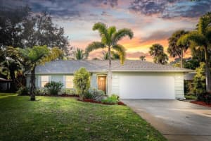 543 23rd Street SE, Vero Beach, FL 32962 Sold 06/06/24