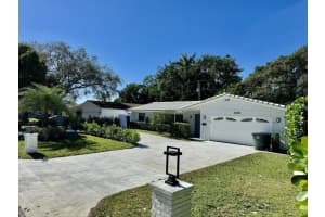 1035 NW 5th Avenue, Boca Raton, FL 33432 Sold 04/01/24