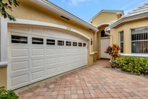 10514 Knoxwood Court, Lake Worth, FL 33449 Sold 02/15/24