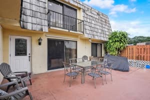 1002 Springdale Ct Court, Palm Springs, FL 33461 Sold 04/16/24