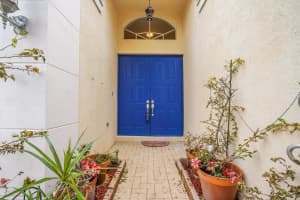 10723 Hidden Bend Way, Wellington, FL 33414 Sold 02/09/24