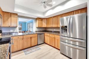 3904 Lowson Boulevard, Delray Beach, FL 33445 Sold 03/05/24